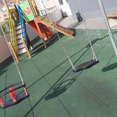 Apartment With Pool In منديلو المظهر الخارجي الصورة