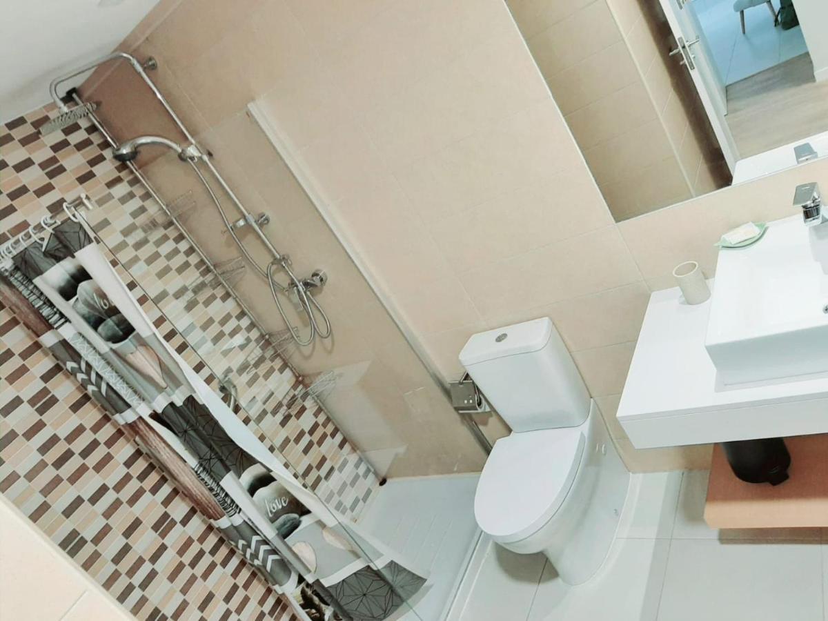 Apartment With Pool In منديلو المظهر الخارجي الصورة