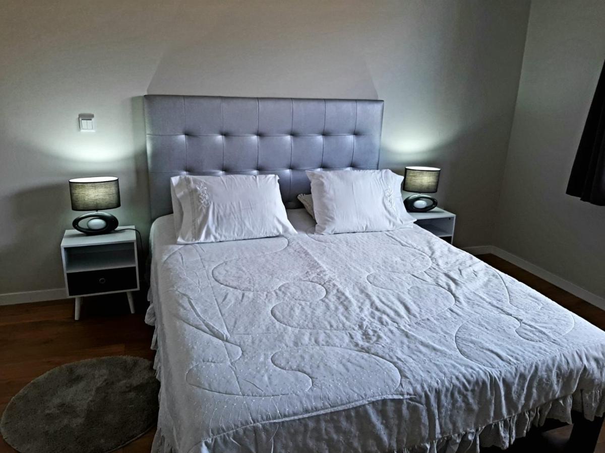 Apartment With Pool In منديلو المظهر الخارجي الصورة